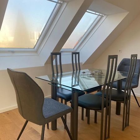 Home Sweet Home Vienna - Penthouse Bagian luar foto